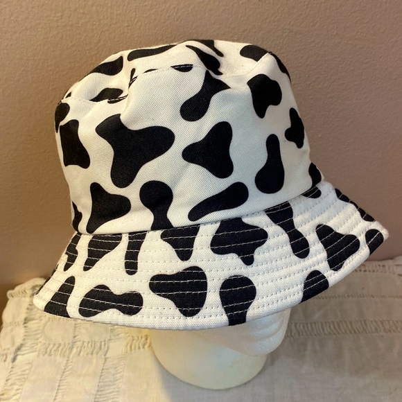 Accessories - Bucket Hat